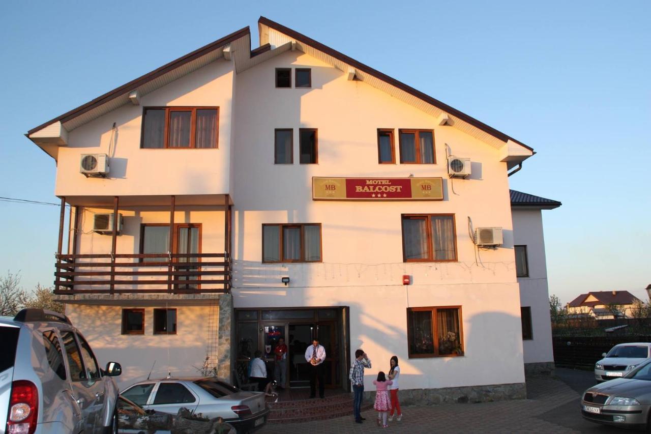 Motel Balcost Piatra Neamţ Exteriör bild