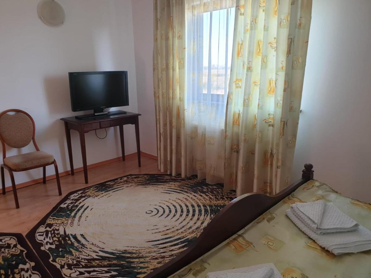 Motel Balcost Piatra Neamţ Exteriör bild