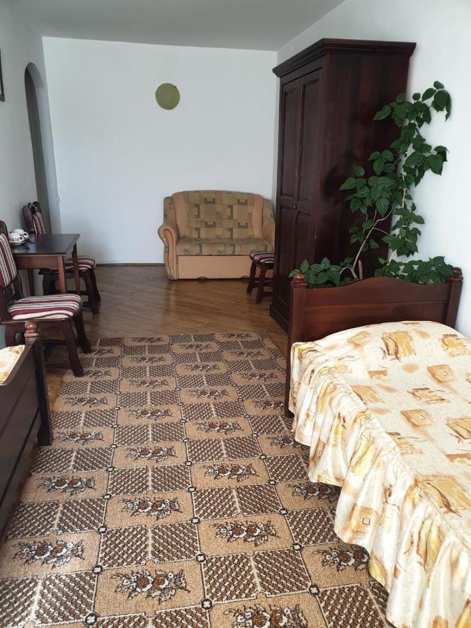 Motel Balcost Piatra Neamţ Exteriör bild